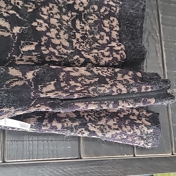 Sweater - Picture 3 of 3